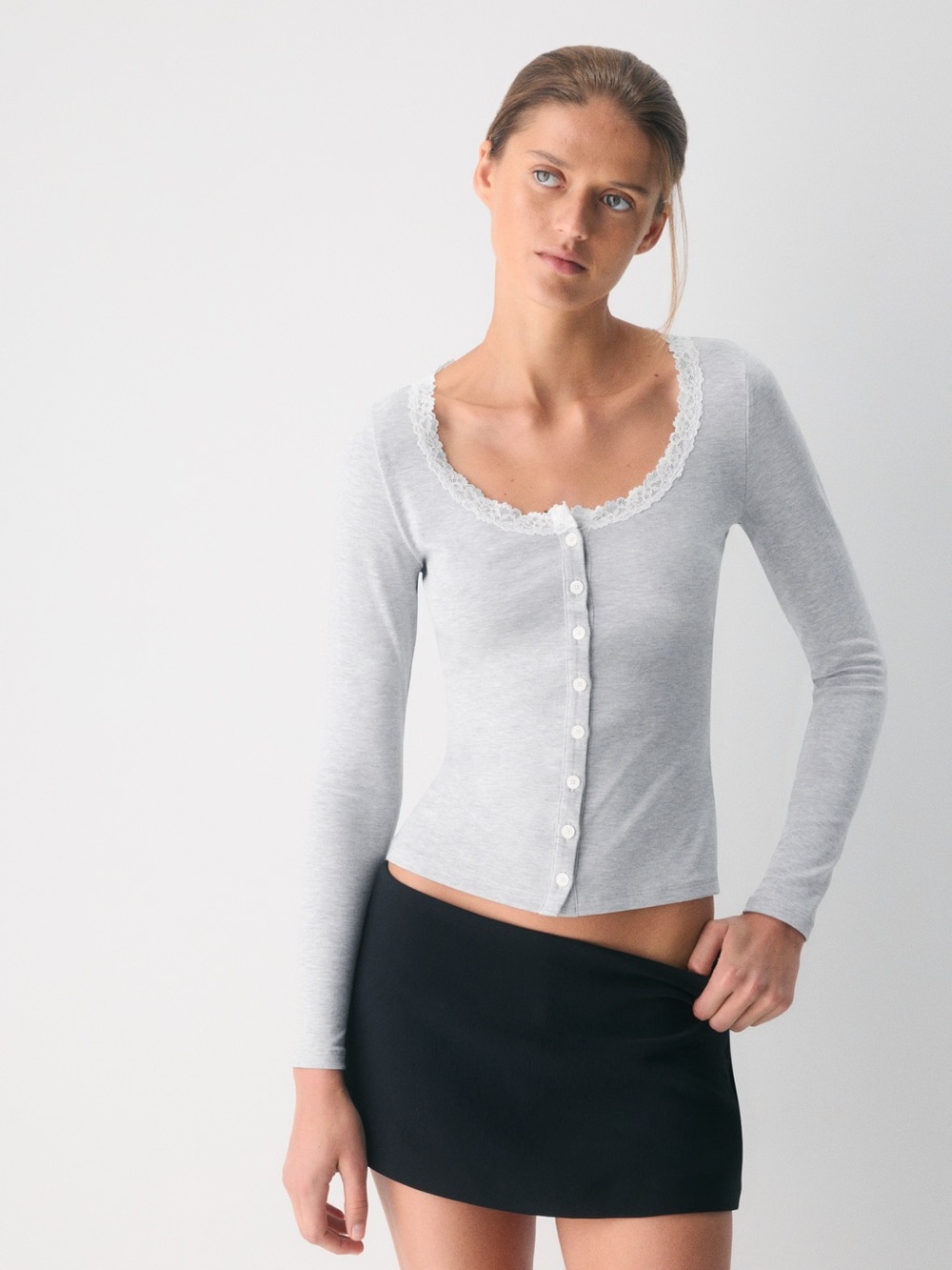 Wilfred Gray Lace-Trim Scoop Neck Long Sleeve Top